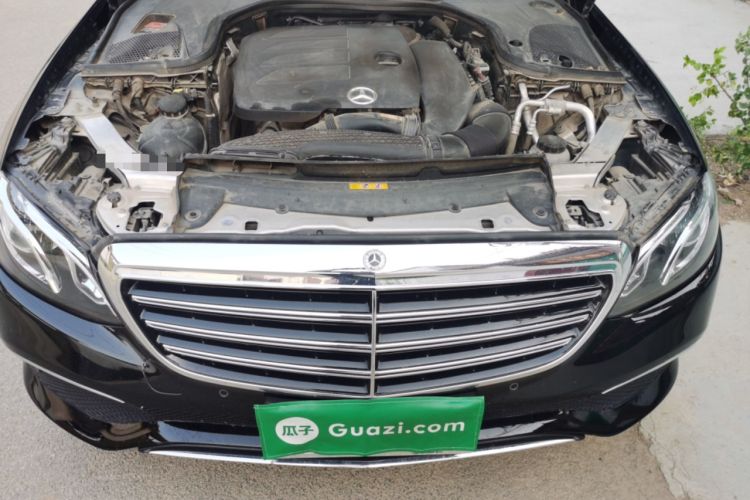 Used Mercedes-Benz E-Class 2020 E 260 L Engine Bay