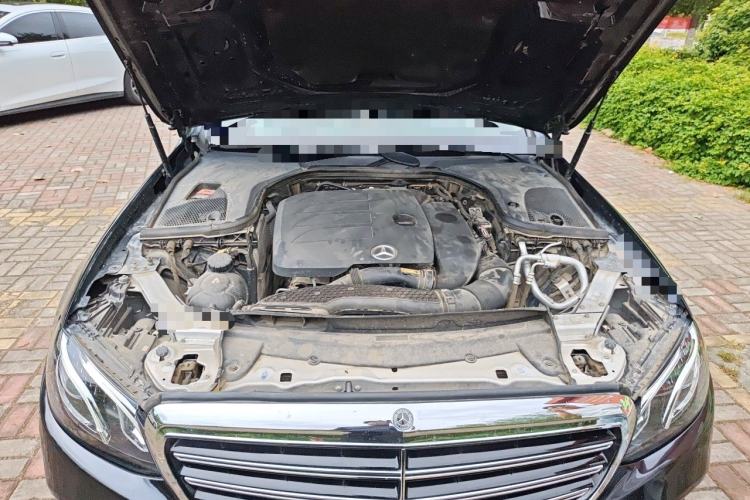 Used Mercedes-Benz E-Class 2020 Restyled E 300 L Exclusive Edition Engine Bay