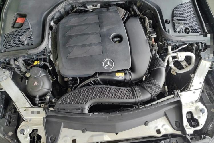 Used Mercedes-Benz E-Class 2020 E 300 L Luxury Model Engine Bay