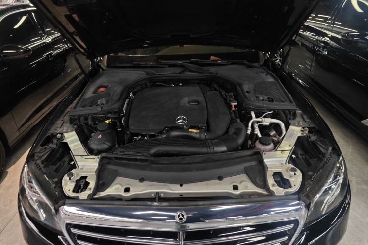 Used Mercedes-Benz E-Class 2020 Facelift E 260 L Engine Bay