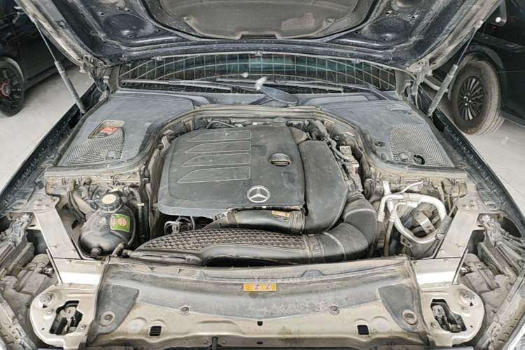 Used Mercedes-Benz E-Class 2020 Restyled E 300 L Sport Exclusive Edition Engine Bay