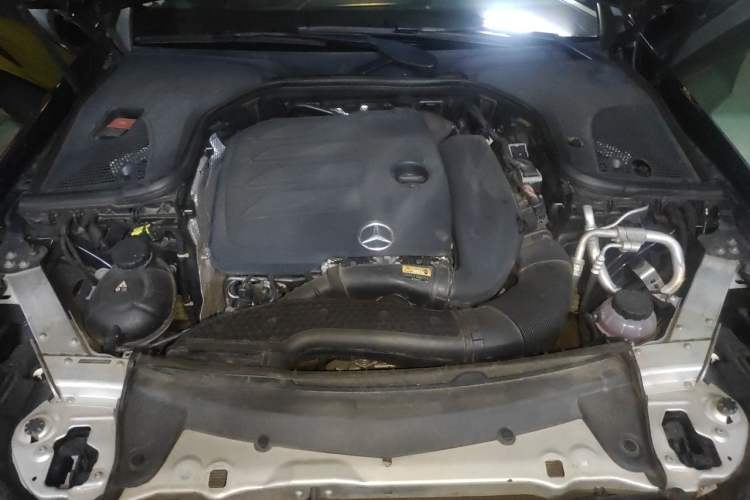 Used Mercedes-Benz E-Class 2020 Facelift E 260 L Sport Edition Engine Bay
