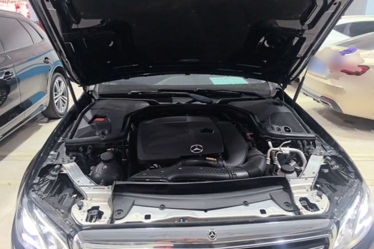 Used Mercedes-Benz E-Class 2020 Facelift E 260 L Engine Bay