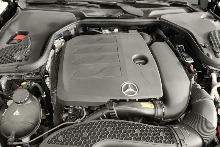 Used Mercedes-Benz E-Class 2020 E 260 Sport Edition Engine Bay