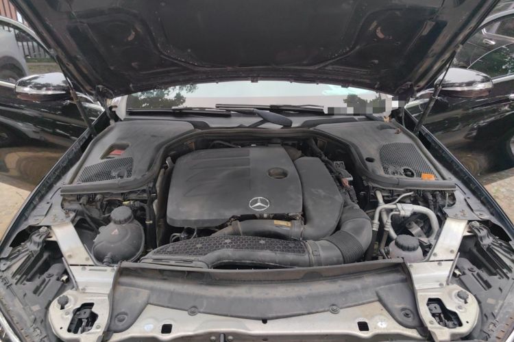 Used Mercedes-Benz E-Class 2020 Facelift E 260 L Engine Bay