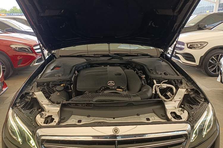 Used Mercedes-Benz E-Class 2020 E 300 L Luxury Model Engine Bay