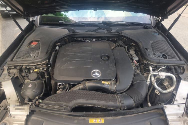 Used Mercedes-Benz E-Class 2020 Restyled E 300 L Exclusive Edition Engine Bay