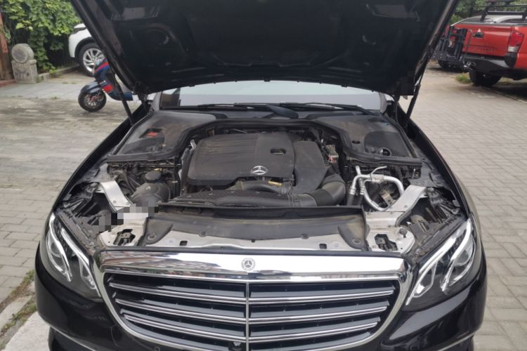 Used Mercedes-Benz E-Class 2020 Restyled E 300 L Exclusive Edition Engine Bay