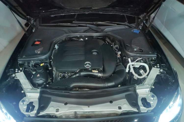 Used Mercedes-Benz E-Class 2020 Restyled E 300 L Sporty and Stylish Edition Engine Bay