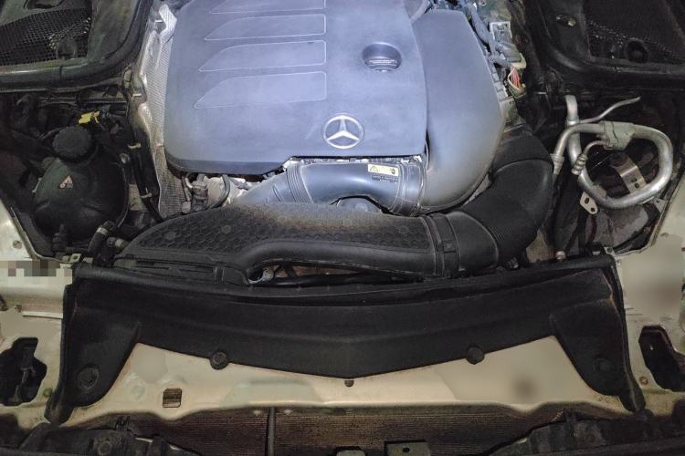 Used Mercedes-Benz E-Class 2020 Restyled E 300 L Exclusive Edition Engine Bay