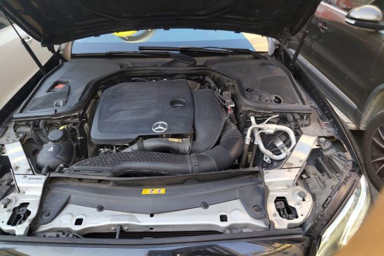 Used Mercedes-Benz E-Class 2020 Restyled E 300 L Sporty and Stylish Edition Engine Bay