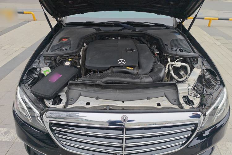 Used Mercedes-Benz E-Class 2020 E 300 L Luxury Model Engine Bay