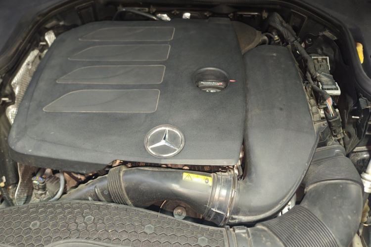 Used Mercedes-Benz E-Class 2020 E 300 L Luxury Model Engine Bay