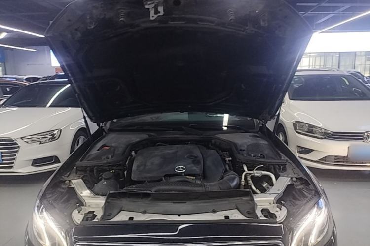 Used Mercedes-Benz E-Class 2020 Restyled E 300 L Sporty and Stylish Edition Engine Bay