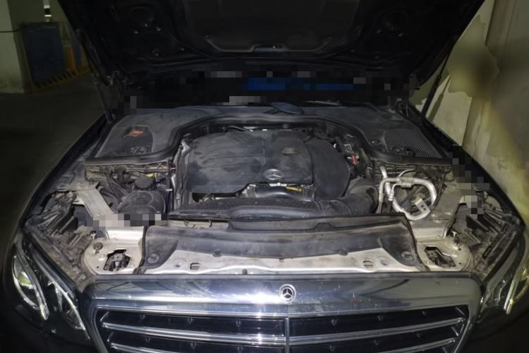Used Mercedes-Benz E-Class 2020 E 300 L Luxury Model Engine Bay
