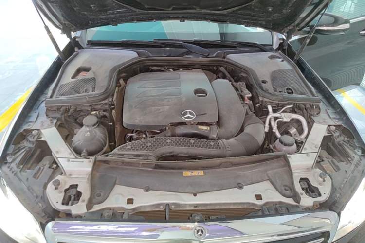 Used Mercedes-Benz E-Class 2020 Facelift E 260 L Sport Edition Engine Bay