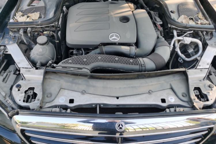 Used Mercedes-Benz E-Class 2020 Restyled E 300 L Exclusive Edition Engine Bay