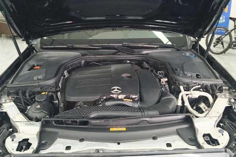 Used Mercedes-Benz E-Class 2020 Restyled E 300 L Exclusive Edition Engine Bay