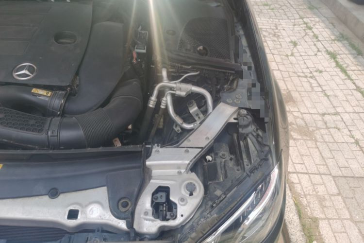 Used Mercedes-Benz E-Class 2020 Restyled E 300 L Exclusive Edition Engine Bay Left