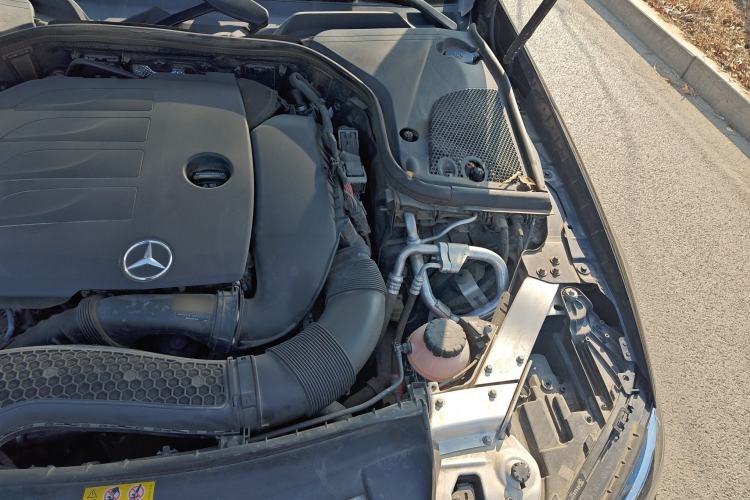 Used Mercedes-Benz E-Class 2020 Facelift E 260 L Engine Bay Left