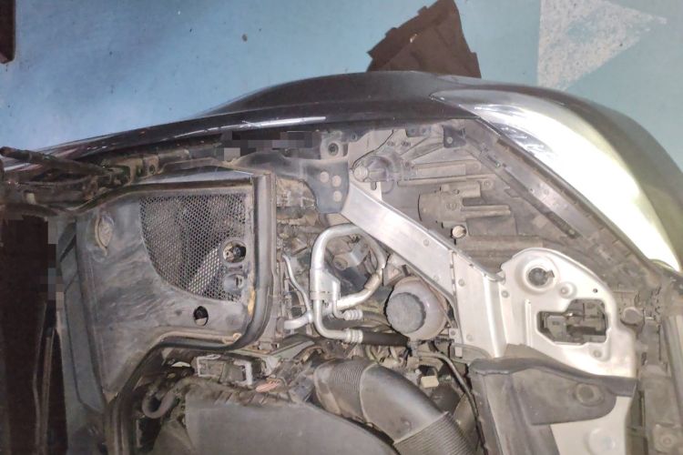 Used Mercedes-Benz E-Class 2020 E 260 L Engine Bay Left