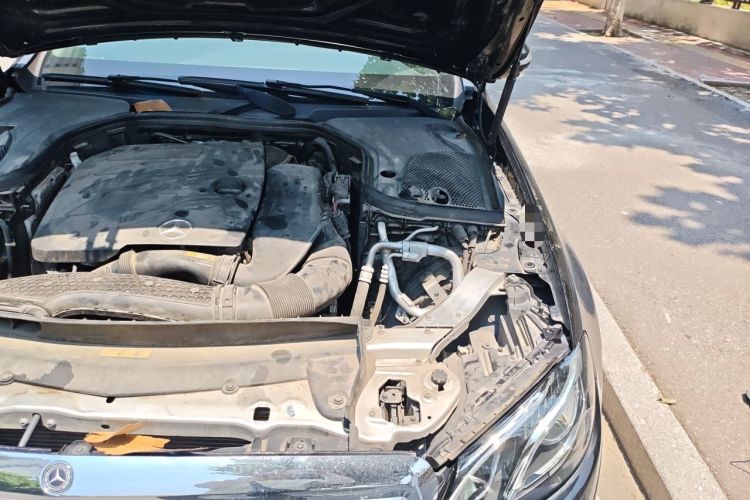 Used Mercedes-Benz E-Class 2020 E 300 L Sporty and Stylish Model Engine Bay Left