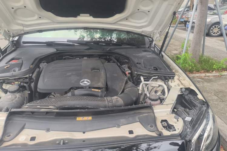 Used Mercedes-Benz E-Class 2020 Facelift E 260 Sport Edition Engine Bay Left