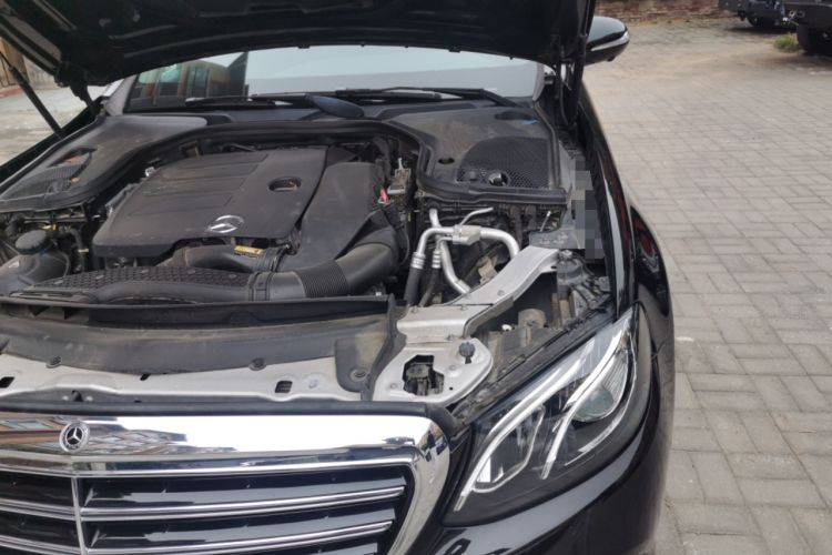 Used Mercedes-Benz E-Class 2020 Restyled E 300 L Exclusive Edition Engine Bay Left
