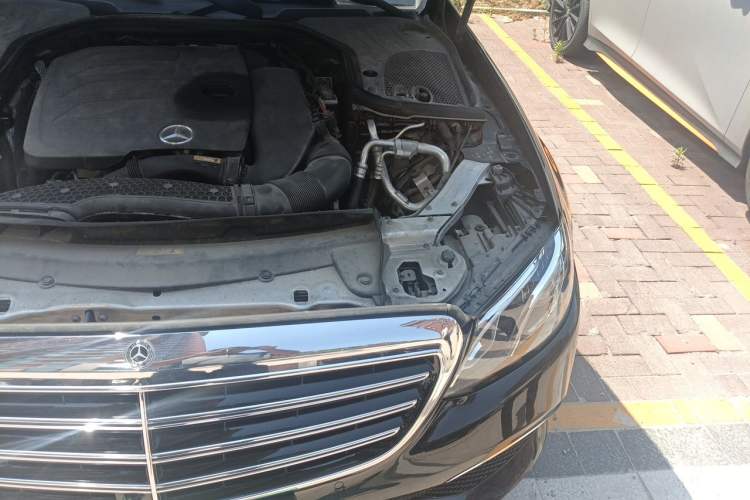 Used Mercedes-Benz E-Class 2020 E 300 L Stylish Model Engine Bay Left