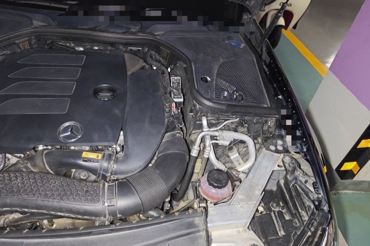 Used Mercedes-Benz E-Class 2020 Facelift E 260 L Sport Edition Engine Bay Left