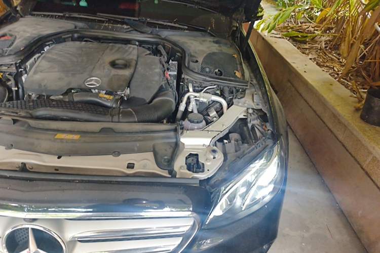 Used Mercedes-Benz E-Class 2020 Facelift E 260 L Sport Edition Engine Bay Left