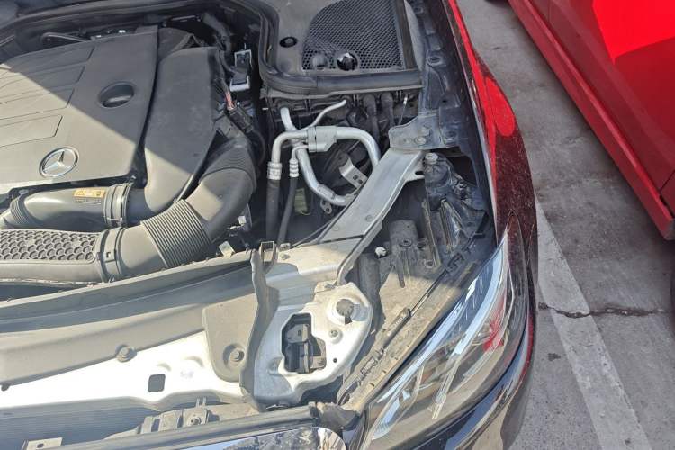 Used Mercedes-Benz E-Class 2020 Restyled E 300 L Exclusive Edition Engine Bay Left