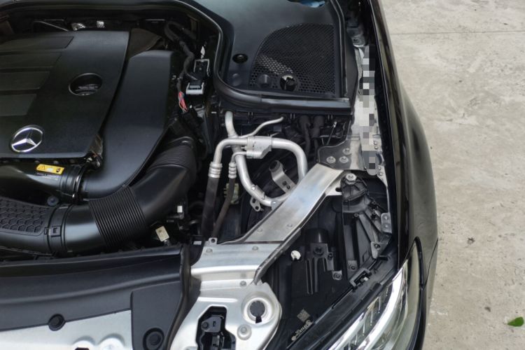 Used Mercedes-Benz E-Class 2020 Restyled E 300 L Sporty and Stylish Edition Engine Bay Left