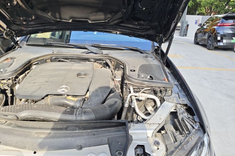 Used Mercedes-Benz E-Class 2020 Restyled E 300 L Sporty and Stylish Edition Engine Bay Left