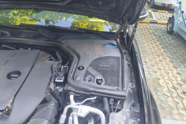 Used Mercedes-Benz E-Class 2020 Facelift E 300 L Stylish Edition Engine Bay Left
