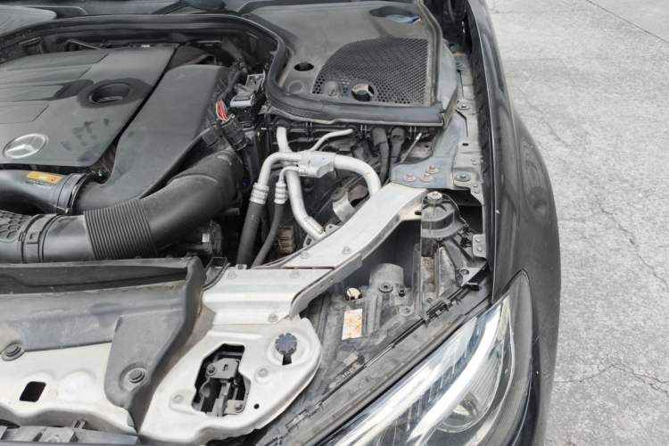 Used Mercedes-Benz E-Class 2020 E 300 L Stylish Model Engine Bay Left