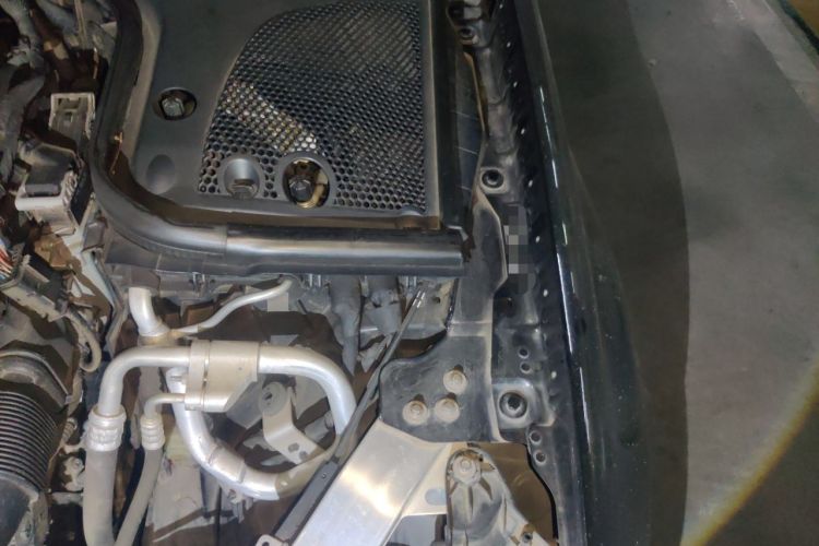 Used Mercedes-Benz E-Class 2020 Restyled E 300 L Sporty and Stylish Edition Engine Bay Left