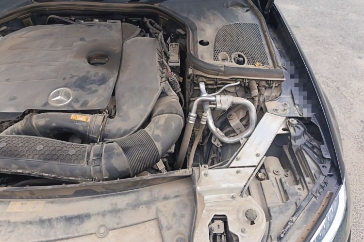 Used Mercedes-Benz E-Class 2020 E 300 L Sport Luxury Edition Engine Bay Left