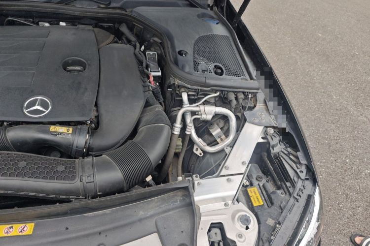 Used Mercedes-Benz E-Class 2020 E 300 L Luxury Model Engine Bay Left