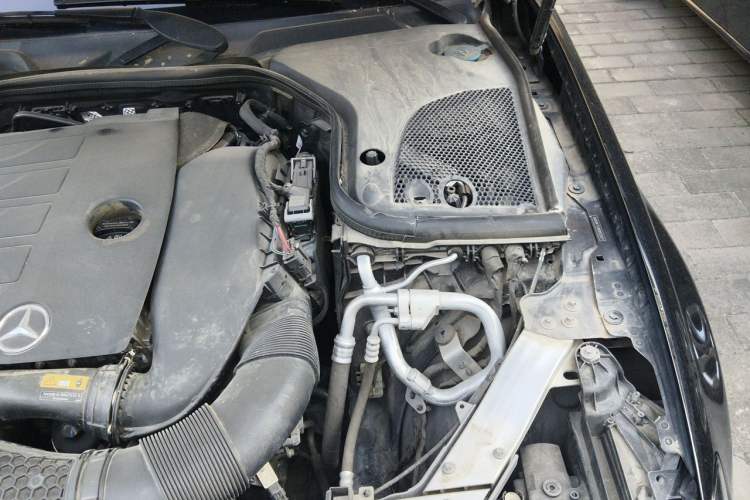 Used Mercedes-Benz E-Class 2020 E 300 L Stylish Model Engine Bay Left