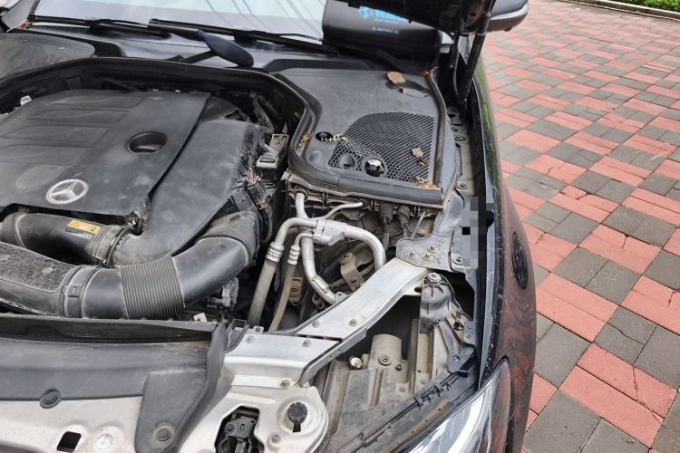 Used Mercedes-Benz E-Class 2020 Facelift E 300 L Stylish Edition Engine Bay Left