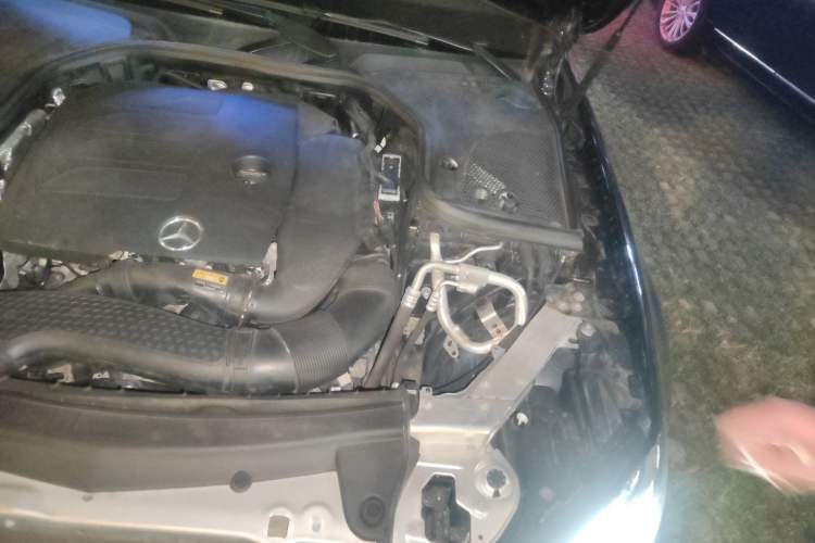 Used Mercedes-Benz E-Class 2020 E 300 L Luxury Model Engine Bay Left