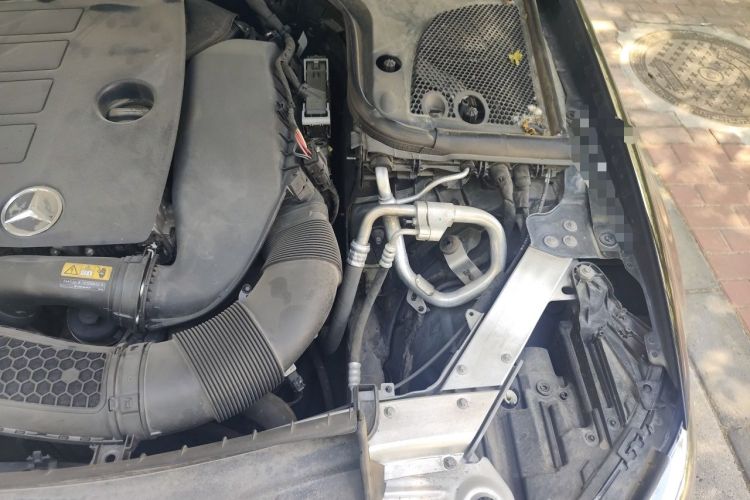 Used Mercedes-Benz E-Class 2020 E 300 L Luxury Model Engine Bay Left