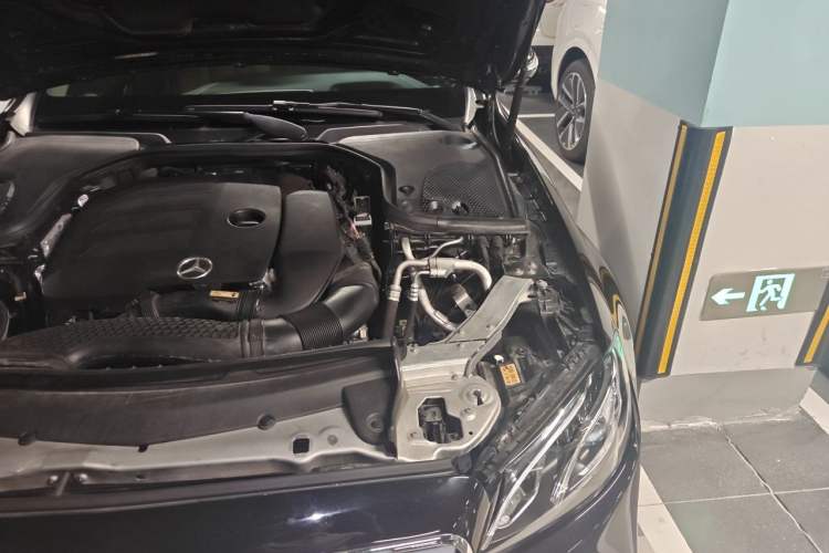 Used Mercedes-Benz E-Class 2020 Restyled E 300 L Sport Exclusive Edition Engine Bay Left