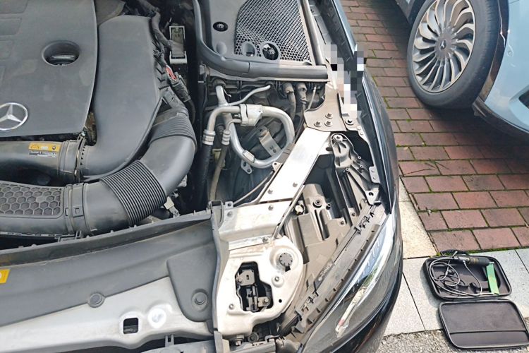 Used Mercedes-Benz E-Class 2020 E 300 L Stylish Model Engine Bay Left