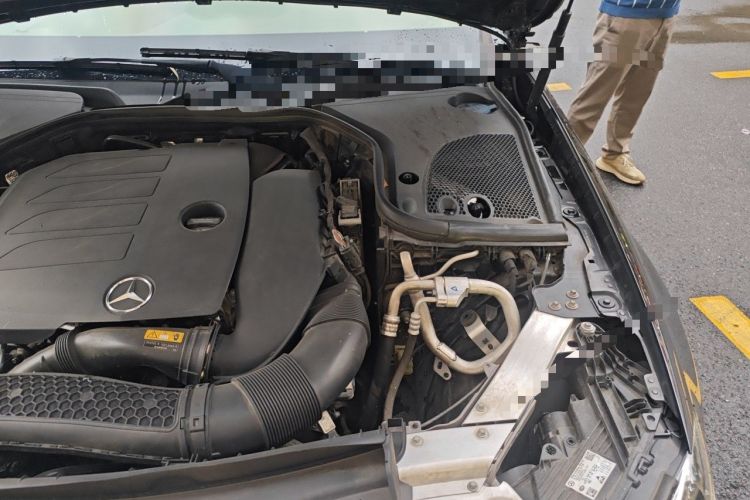 Used Mercedes-Benz E-Class 2020 E 300 L Luxury Model Engine Bay Left