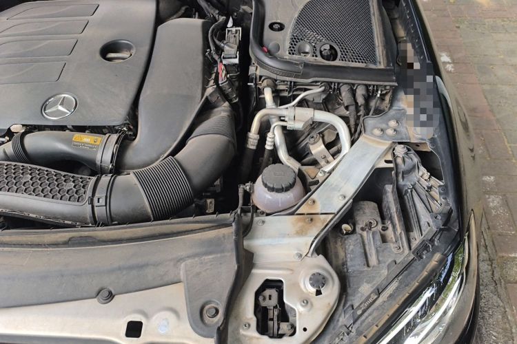 Used Mercedes-Benz E-Class 2020 Facelift E 260 L Engine Bay Left
