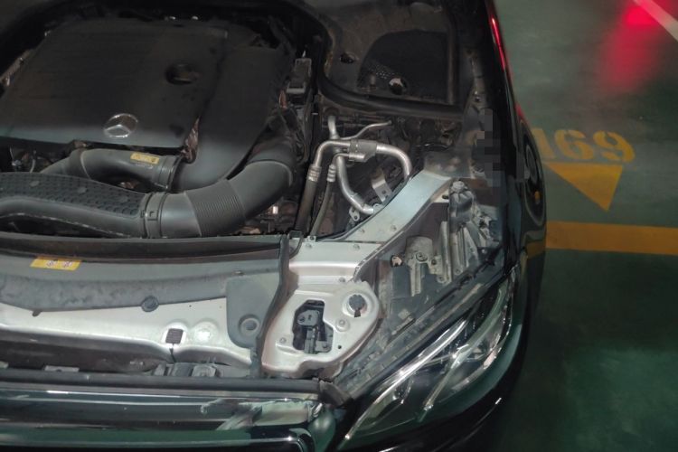 Used Mercedes-Benz E-Class 2020 Restyled E 300 L Exclusive Edition Engine Bay Left