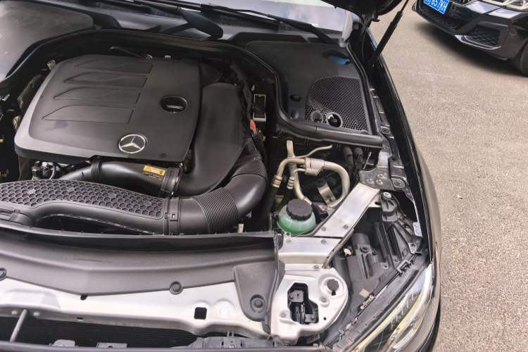 Used Mercedes-Benz E-Class 2020 Facelift E 260 L Engine Bay Left
