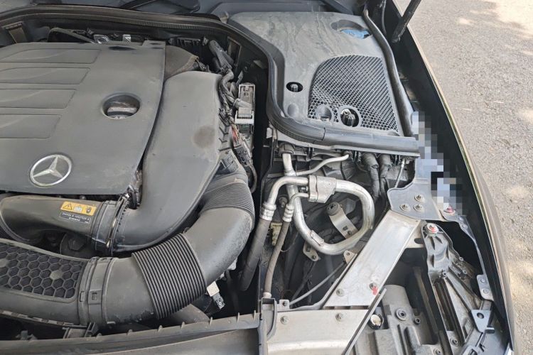 Used Mercedes-Benz E-Class 2020 E 300 L Luxury Model Engine Bay Left